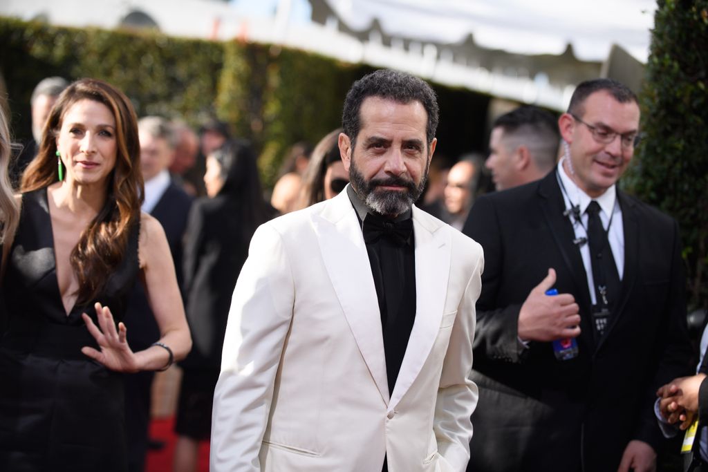 Tony Shalboub 2019-ben a 76. Golden Globe-díjátadón.