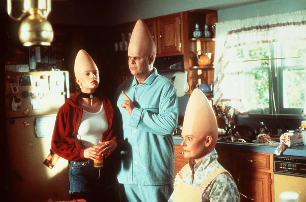 'Coneheads' by Steve Barron; starring Michelle Burke, Dan Aykroyd, Jane Curtin. Made in USA, 1993.
