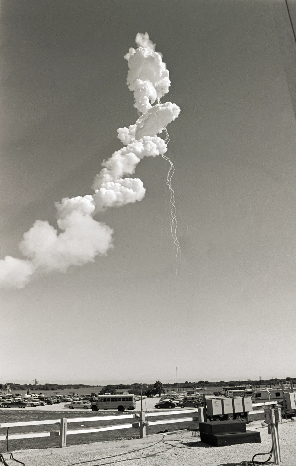 (Original Caption) 1/28/1986- Cape Canaveral, FL- The contrail of the Space Shuttle Challenger can be seen over the Kennedy Space Center after an apparent explosion of the orbiter.