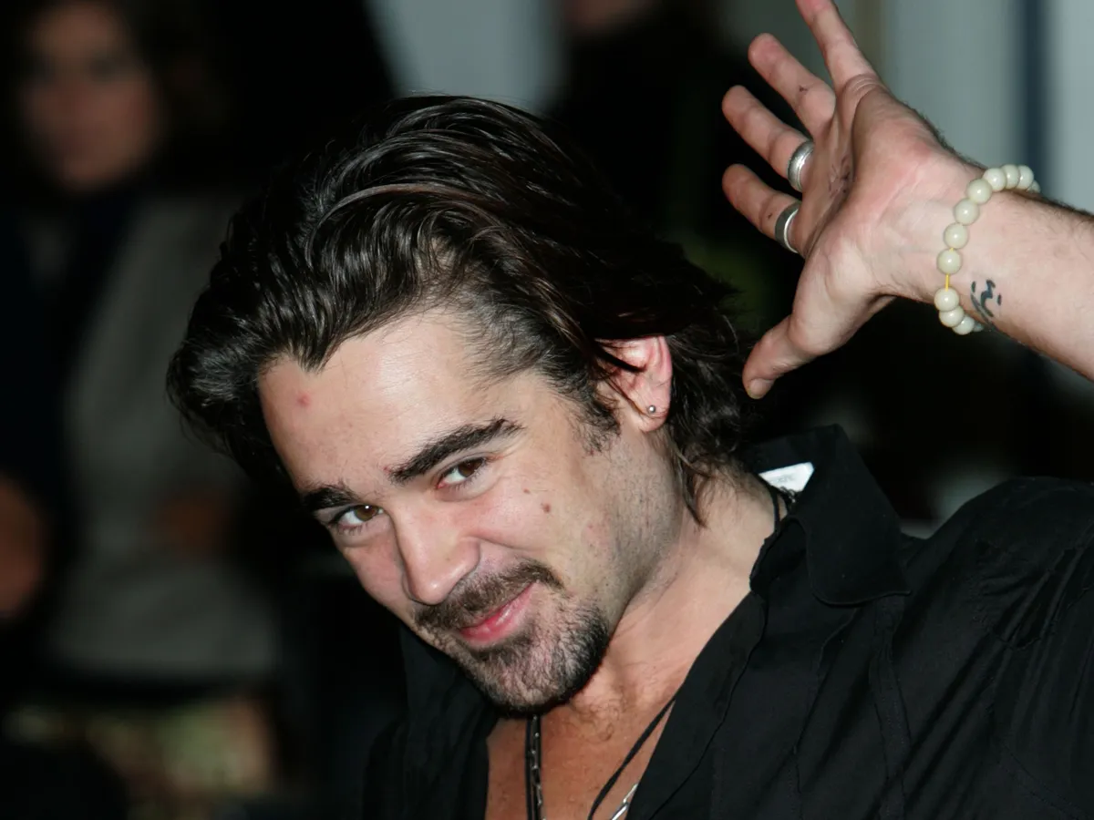 Colin Farrell úgynevezett poliaddikcióval küzdött: az alkohol mellett a drog- és szexfüggőség párhuzamosan rombolta életét. Colin Farrell during Colin Farrell Launches the "Alexander Experience" at Madame Tussauds New York at Madame Tussauds New York in New York City, New York, United States. (Photo by James Devaney/WireImage)