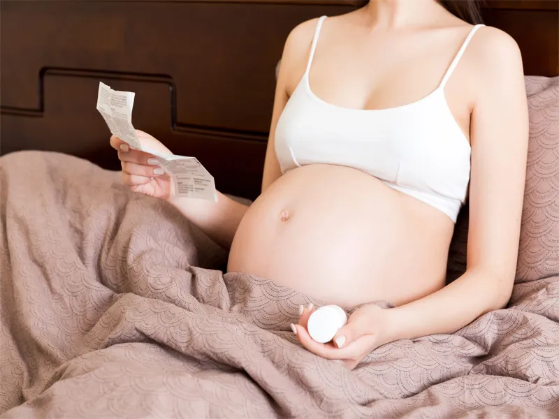 Ragyogj belülről kifelé: kíméletes bőrápolás kismamáknak