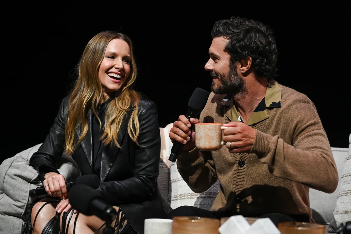 Kristen Bell, Adam Brody, bármit csak ezt ne