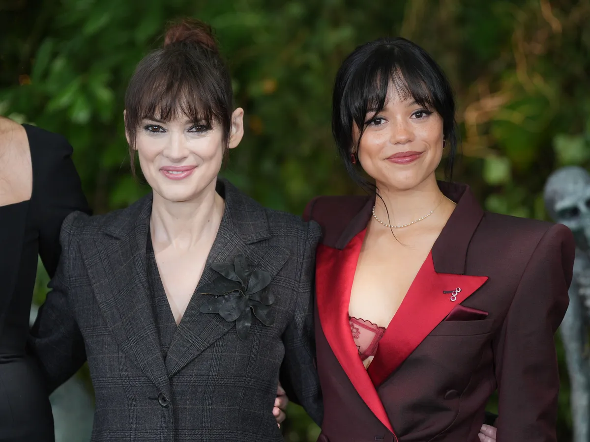 Winona Ryder és Jenna Ortega