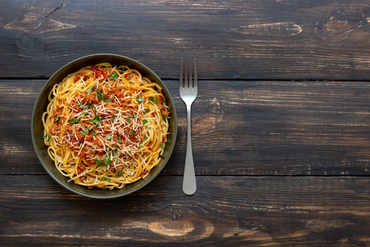 spagetti, tésztás étel, bolognai