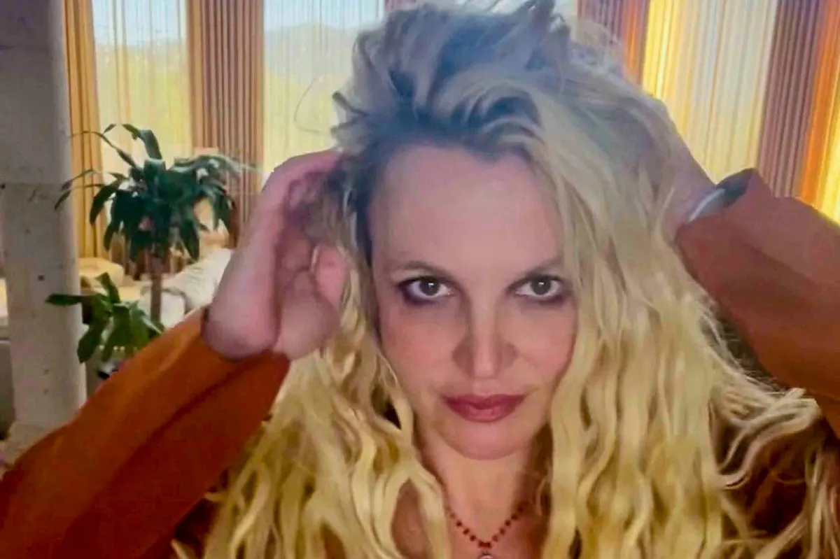 Britney Spears ittasan vezetés miatt a szerda éjszakáját őrizetben töltötte