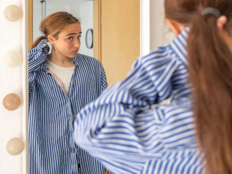 Mit üzen neked a nyári fast fashion? Így rombolja a női testképed