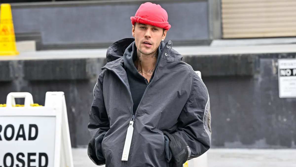 Justin Bieber három hónapja nem járt templomban, és nem beszél már a legjobb barátjával sem