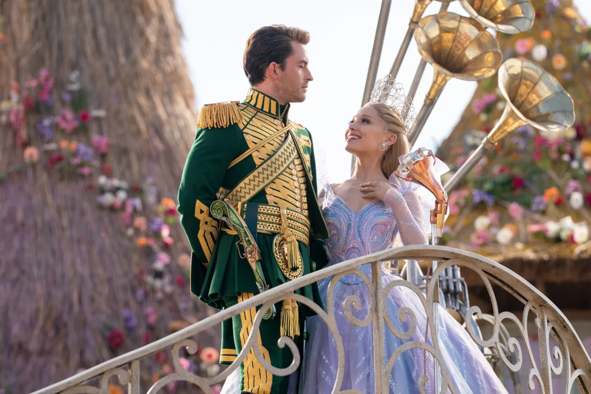 Jonathan Bailey és Ariana Grande – a Wicked sztárjai