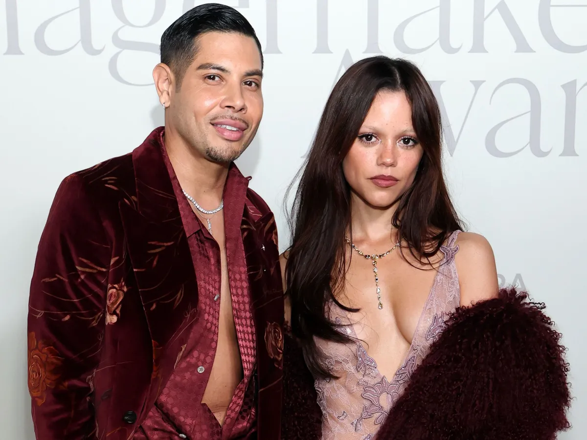 Jenna Ortega az Instyle Imagemaker Awards 2025 vörös szőnyegén
