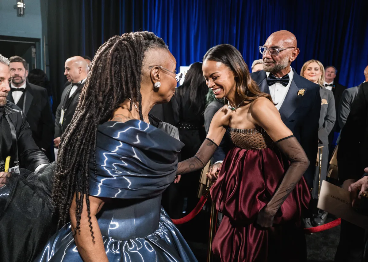 Zoe Saldana kulisszák mögött oscar-gála life