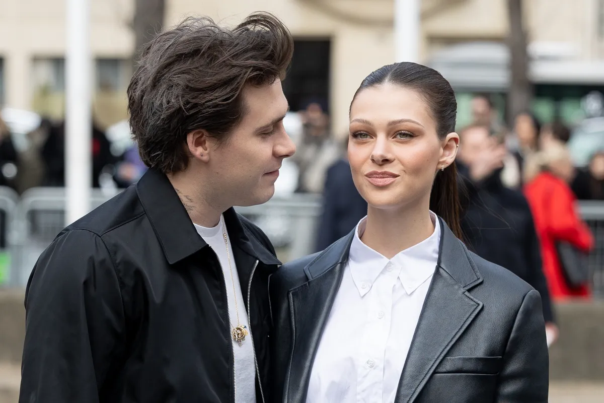 Nicola Peltz kitakarította az Instagramját, Brooklyn Beckham nem.