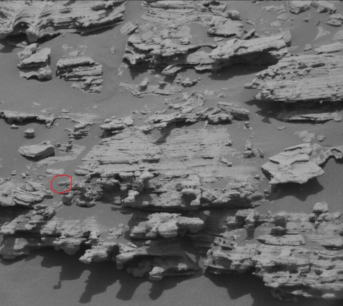 NASA által rögzített, TicTac alakú tárgy.