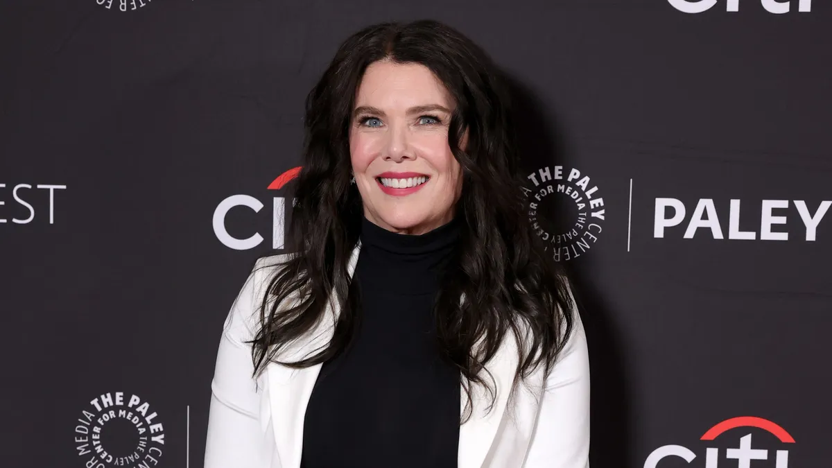 Lauren Graham és a Szívek szállodája megalkotója egy közös könyvön dolgozik